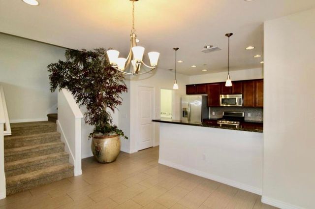 52065 Graythorn Way, La Quinta, CA 92253