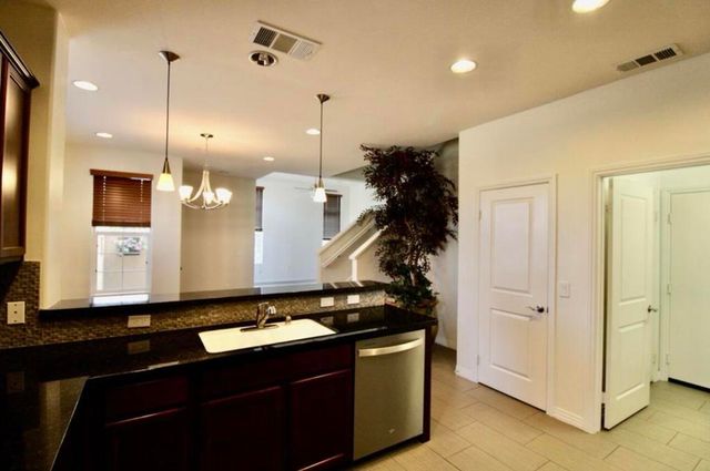 52065 Graythorn Way, La Quinta, CA 92253