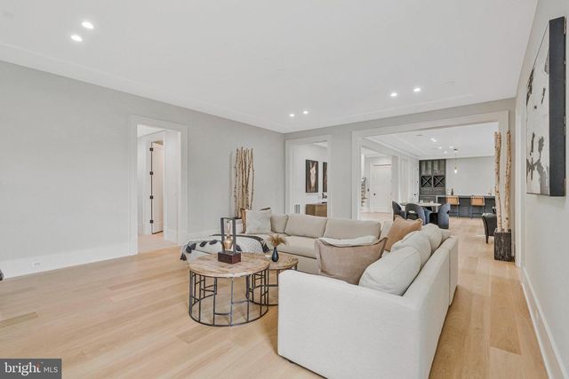 744 LAWTON STREET, Mclean, VA 22101