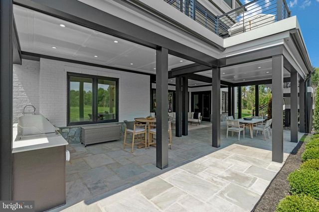 744 LAWTON STREET, Mclean, VA 22101