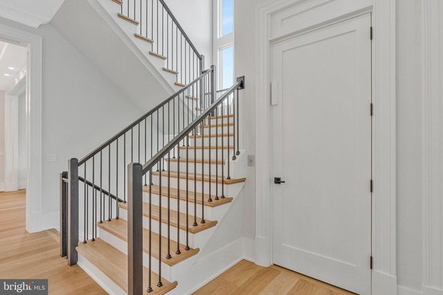 744 LAWTON STREET, Mclean, VA 22101