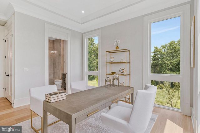 744 LAWTON STREET, Mclean, VA 22101