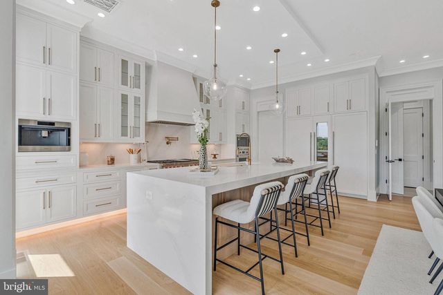 744 LAWTON STREET, Mclean, VA 22101