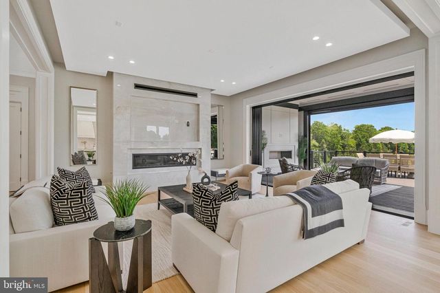 744 LAWTON STREET, Mclean, VA 22101