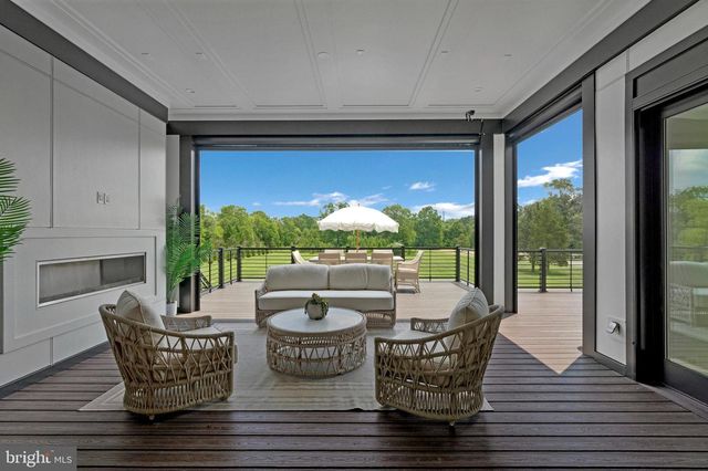 744 LAWTON STREET, Mclean, VA 22101