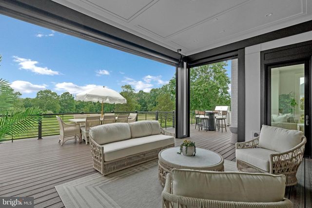 744 LAWTON STREET, Mclean, VA 22101
