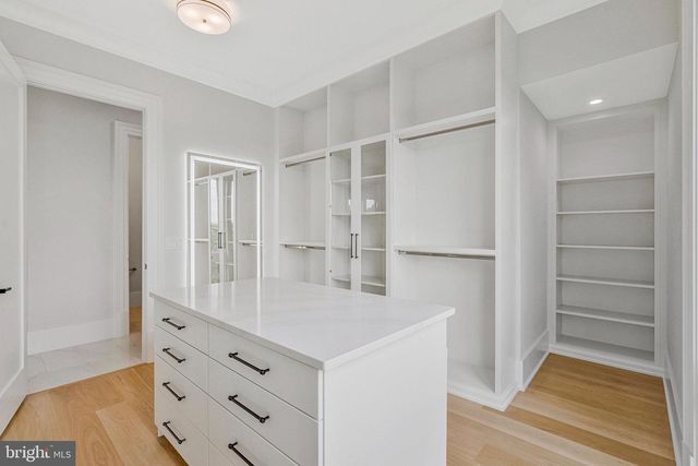 744 LAWTON STREET, Mclean, VA 22101