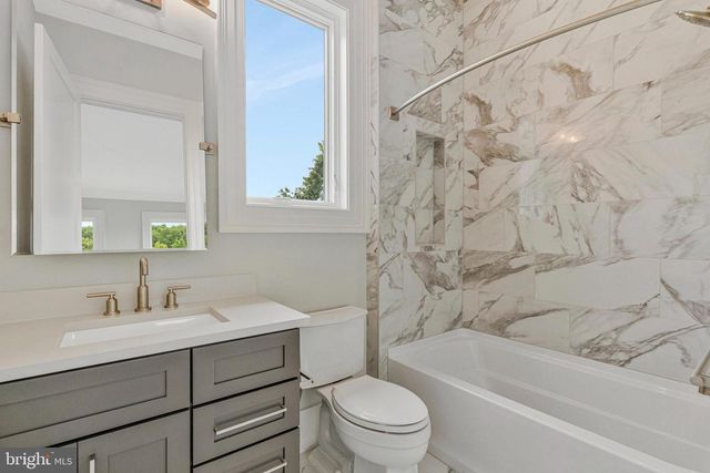 744 LAWTON STREET, Mclean, VA 22101