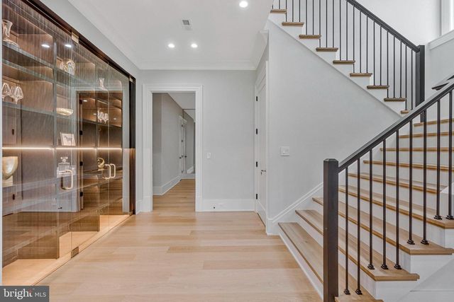 744 LAWTON STREET, Mclean, VA 22101