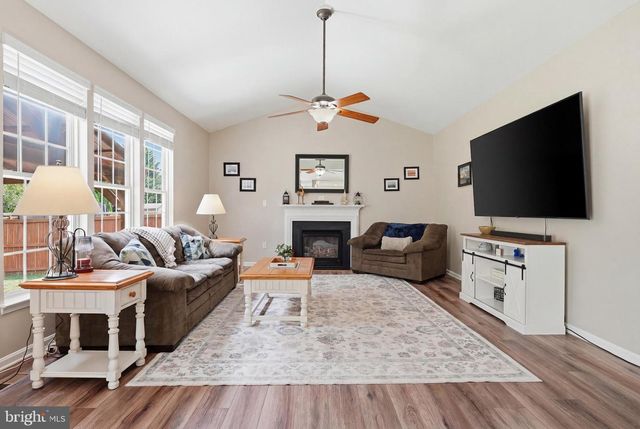 4861 MCLAUREN CT, Frederick, MD 21703