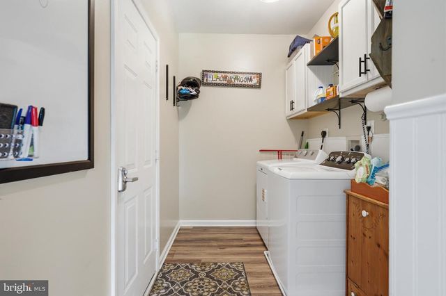 4861 MCLAUREN CT, Frederick, MD 21703