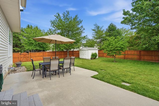 4861 MCLAUREN CT, Frederick, MD 21703