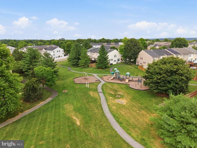 4861 MCLAUREN CT, Frederick, MD 21703