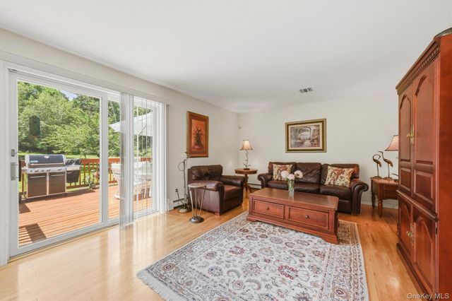 311 New Vernon Road, Middletown, NY 10940