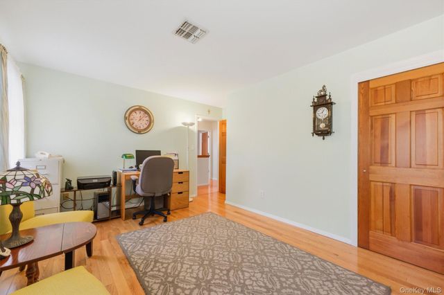 311 New Vernon Road, Middletown, NY 10940
