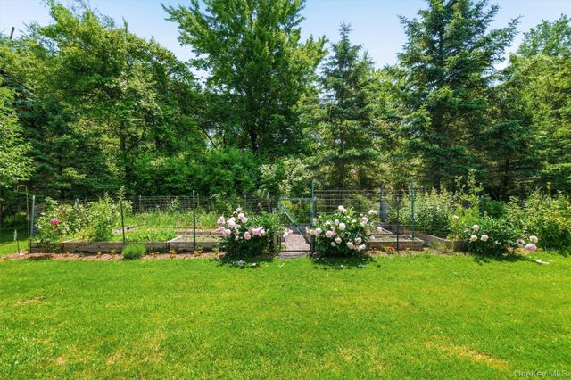 311 New Vernon Road, Middletown, NY 10940