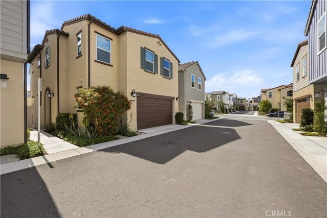 4057 Spring Haven Ln, Corona, CA 92883