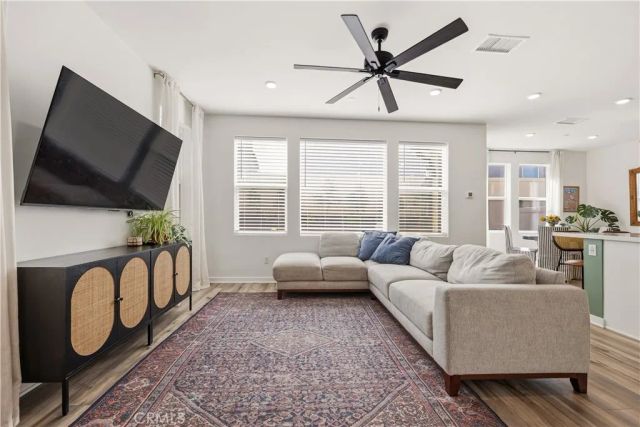 4057 Spring Haven Ln, Corona, CA 92883