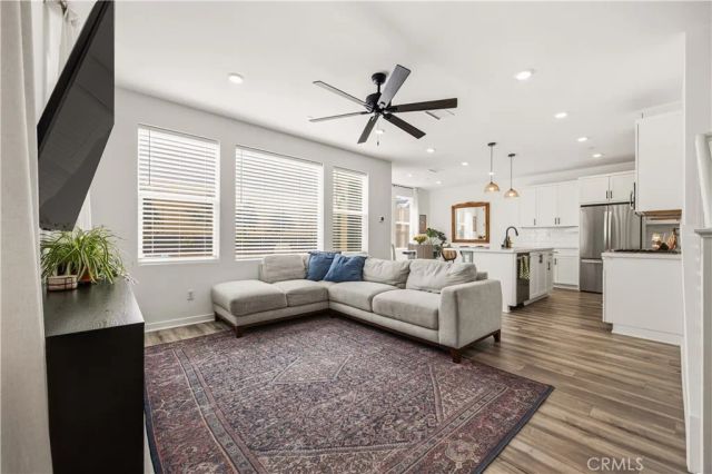 4057 Spring Haven Ln, Corona, CA 92883