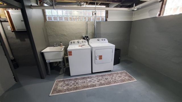 1350 Buffalo Avenue, Grand Rapids, MI 49505