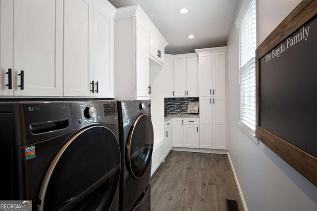 465 Hembree Grove Ovrlk, Roswell, GA 30076