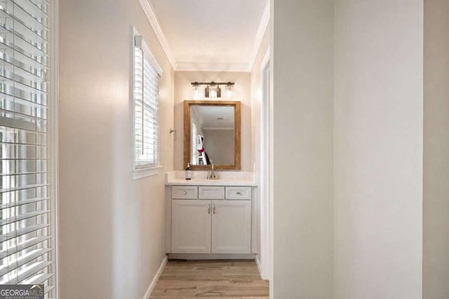 465 Hembree Grove Ovrlk, Roswell, GA 30076