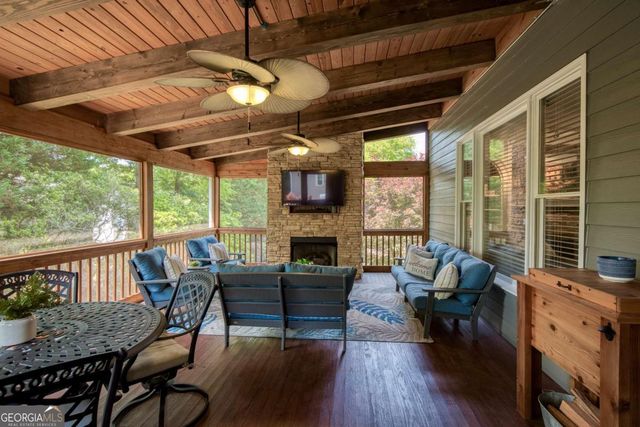 465 Hembree Grove Ovrlk, Roswell, GA 30076