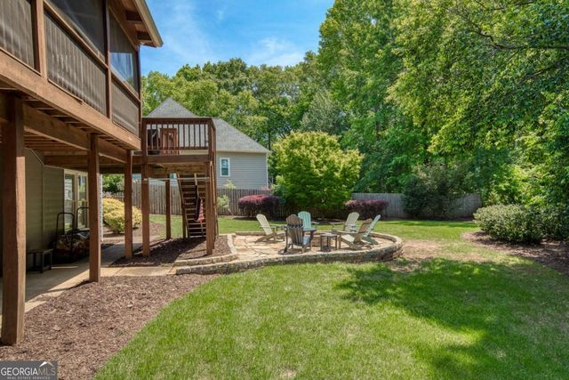 465 Hembree Grove Ovrlk, Roswell, GA 30076