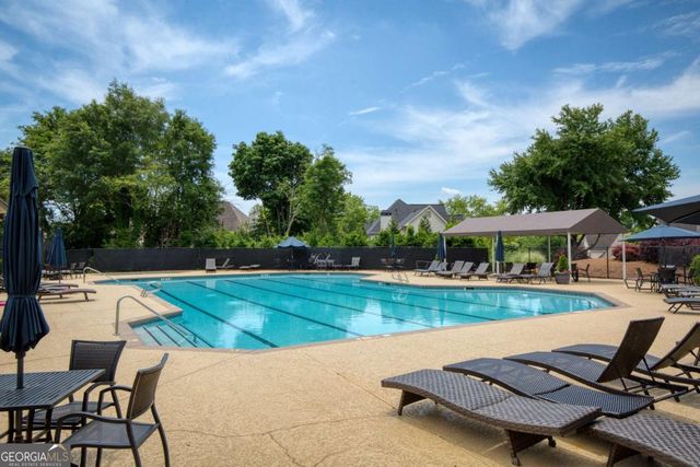 465 Hembree Grove Ovrlk, Roswell, GA 30076