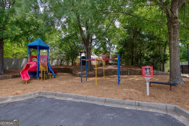 465 Hembree Grove Ovrlk, Roswell, GA 30076