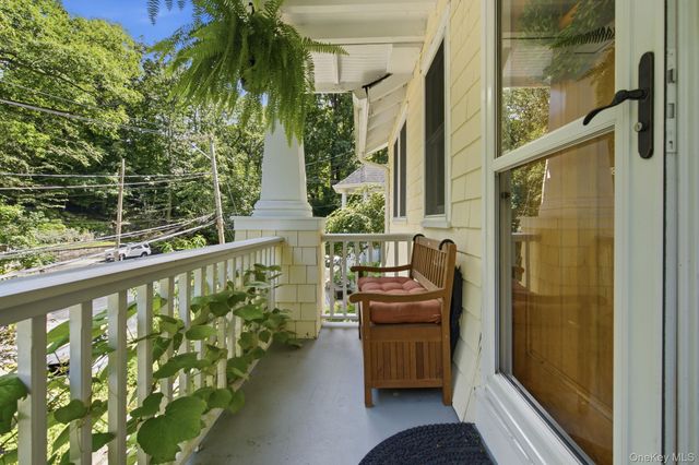 99 Norwood Avenue, Northport, NY 11768