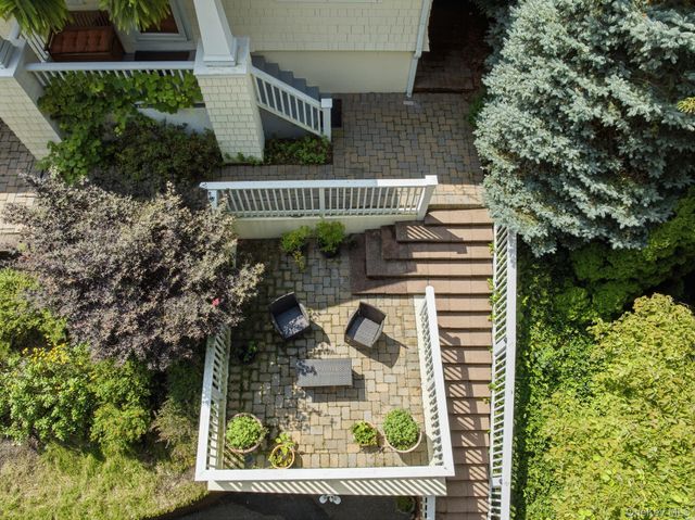 99 Norwood Avenue, Northport, NY 11768