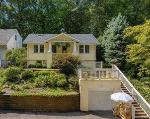 99 Norwood Avenue, Northport, NY 11768