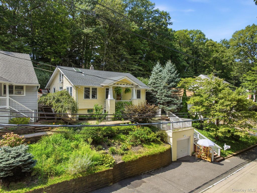 99 Norwood Avenue, Northport, NY 11768 — photo 2