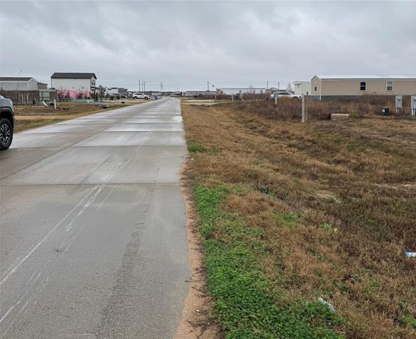 4150 Road 5726, Cleveland, TX 77327