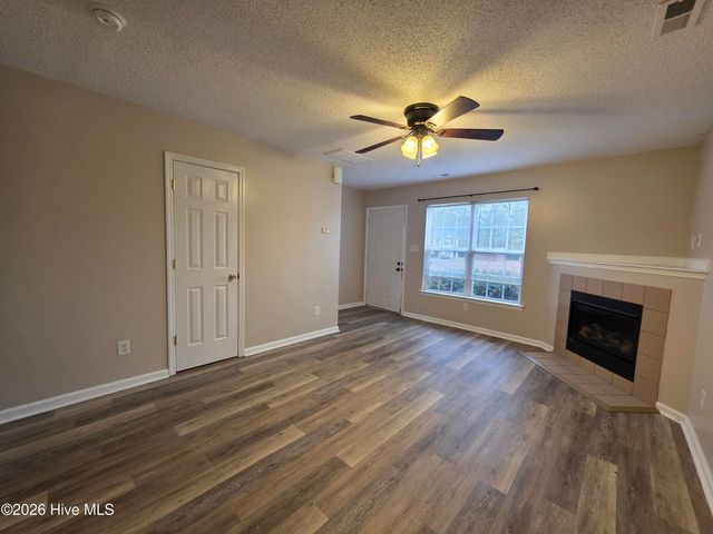 809 Timberlake Trail, Jacksonville, NC 28546