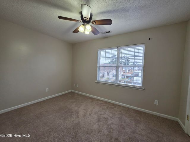 809 Timberlake Trail, Jacksonville, NC 28546