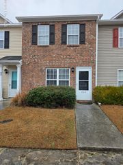 809 Timberlake Trail, Jacksonville, NC 28546