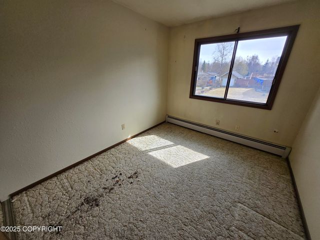 2521 W 77th Court, Anchorage, AK 99502