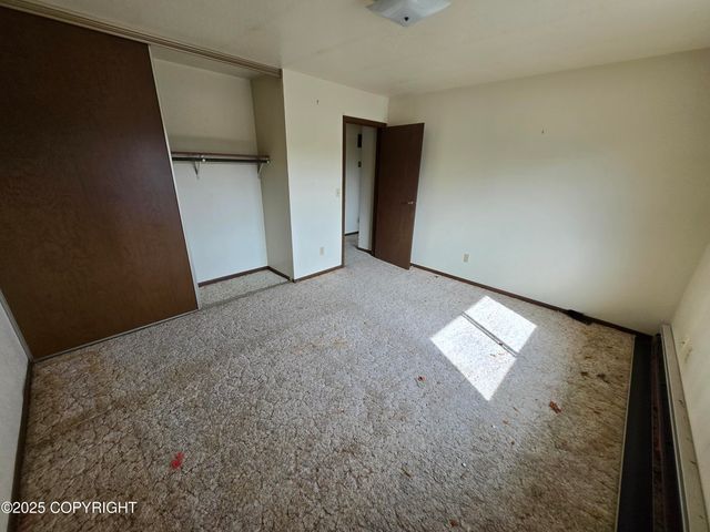 2521 W 77th Court, Anchorage, AK 99502