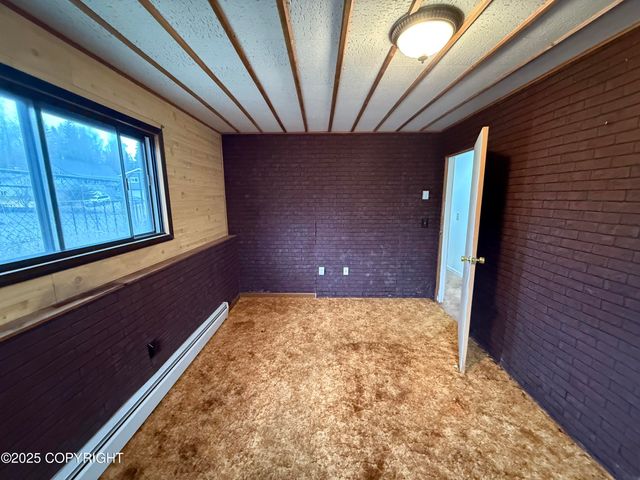 2521 W 77th Court, Anchorage, AK 99502