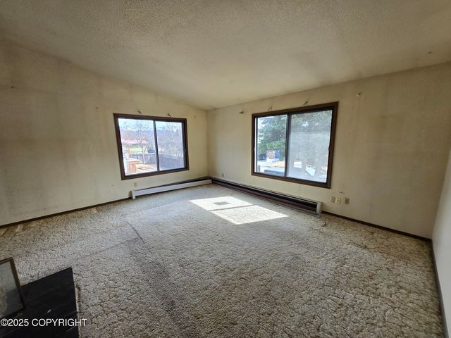 2521 W 77th Court, Anchorage, AK 99502