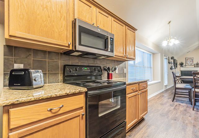 2878 Crestview Drive, Lewisville, TX 75067