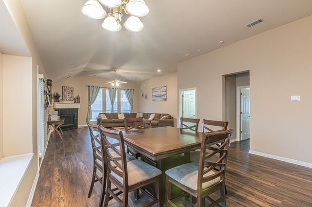 2878 Crestview Drive, Lewisville, TX 75067