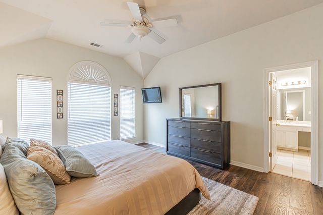 2878 Crestview Drive, Lewisville, TX 75067