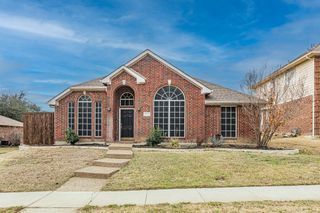 2878 Crestview Drive, Lewisville, TX 75067