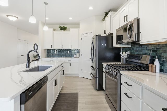 10423 Juniper Lane, St. John, IN 46373