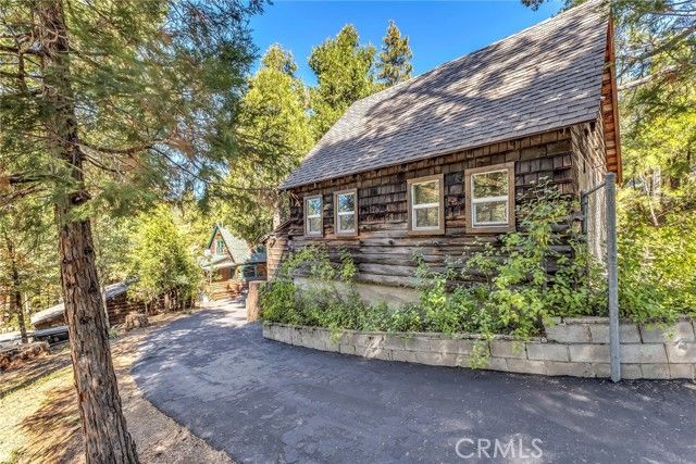 54055 Strawberry Valley Drive, Idyllwild, CA 92549
