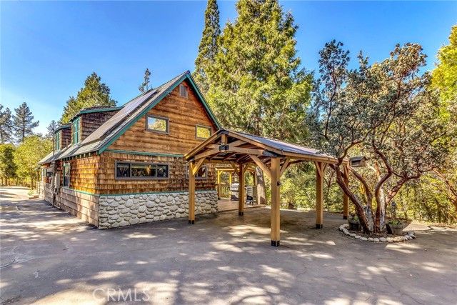 54055 Strawberry Valley Drive, Idyllwild, CA 92549