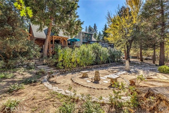 54055 Strawberry Valley Drive, Idyllwild, CA 92549